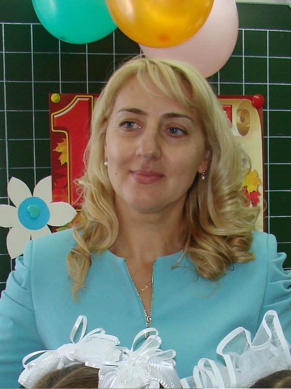 Варяникова Виктория Анатольевна.